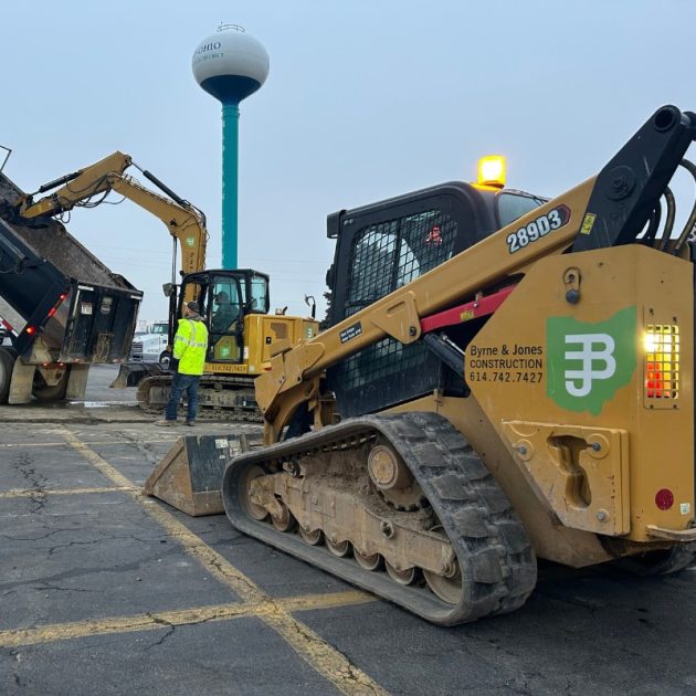 A picture of Byrne & Jones crews paving a parking lot in Columbus, Ohio.